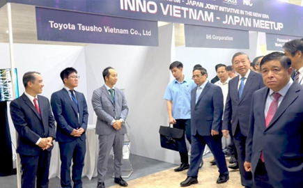 Vietnam Decarbonization Business Catalogue Publication and International Expo Exhibition